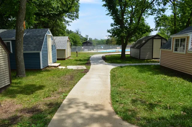 Guthrie Grove Retreat Center
