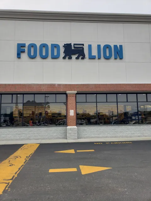 Whiteville Town Plaza