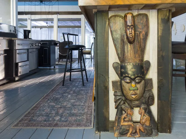 Breezeway Studio Manor LLC