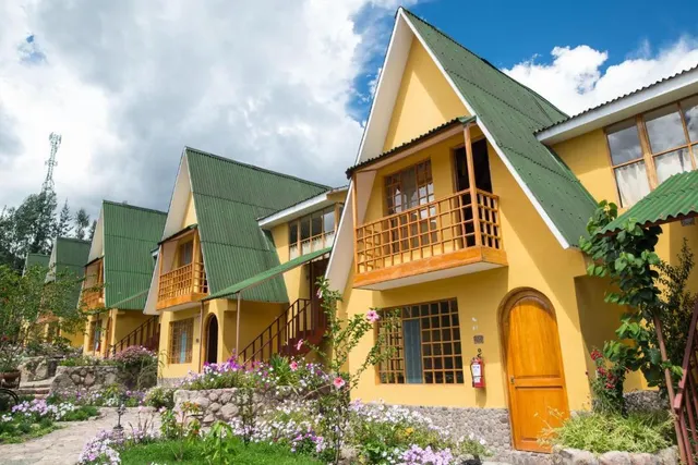 HOTEL AMARU VALLE - URUBAMBA