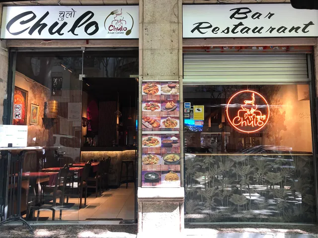 Chulo Restaurant