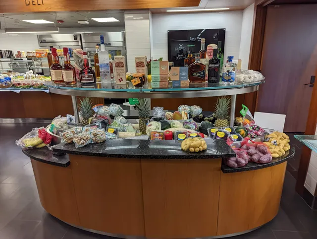 IAS Dining Cafeteria and Grocery