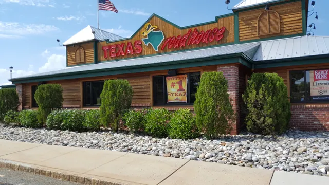 Holmdel Towne Center