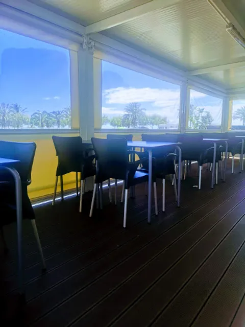 La Costanera Restaurant