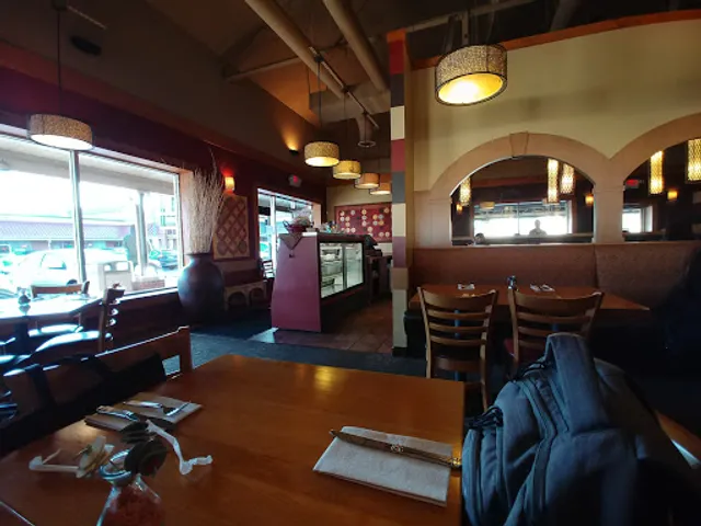 Aladdin's Eatery Grandview