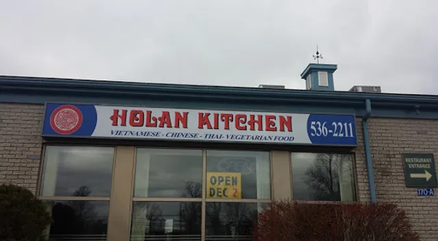 HOLAN KITCHEN