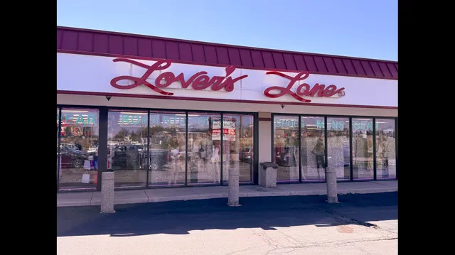 Lover's Lane - West Dundee