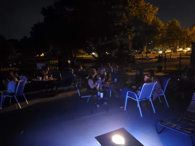 Urbandale Clubhouse And Restaurant