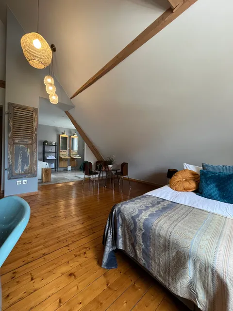 Théière & Couverts - Les Chambres