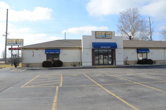 L.E. Smith Jewelers & Gifts