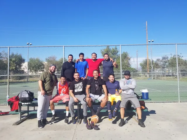 Rio De Los Angeles Basketball Court