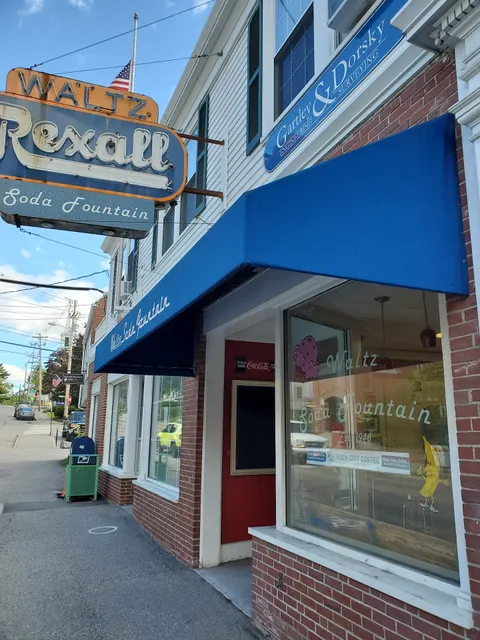 Renys Department Store