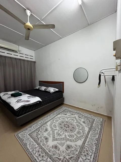 Homestay Teluk Intan (Bunga Raya)