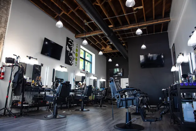 Black & White Barbershop