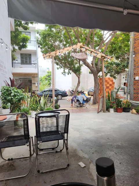 GÉ CAFÉ FOOD & DRINKS