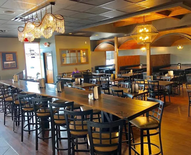 Zeppe's Tavern & Pizzeria