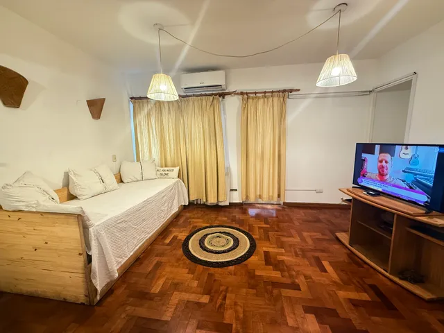 Departamento Céntrico Mendoza. Alquiler.