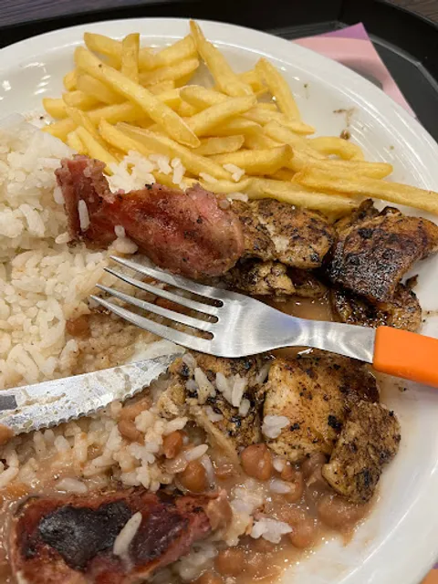 Giraffas Tietê Plaza Shopping