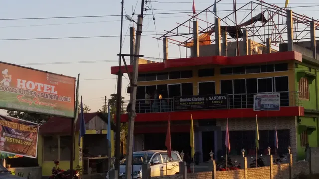 OYO 45701 Dooars Kitchen & Sandhya Lodge