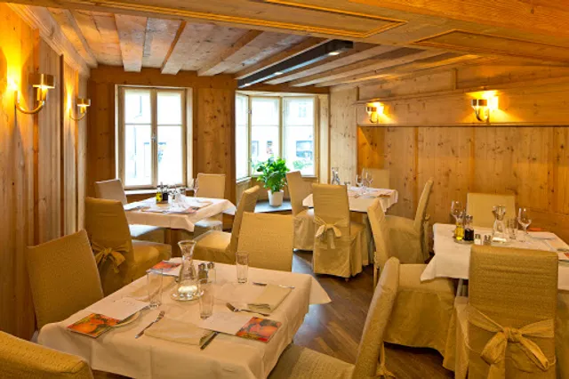 MANNA INNSBRUCK Delikatessen Café in der Maria-Theresien-Straße