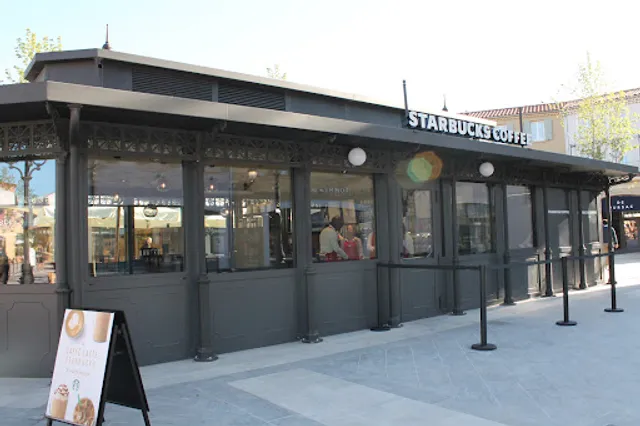 Starbucks Coffee - AUTOGRILL Village de Marques Miramas