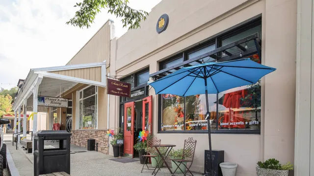 Anita Rochelle Boutique