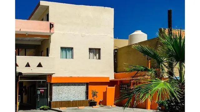 OYO Hotel Cabo Del Sur, Cabo San Lucas