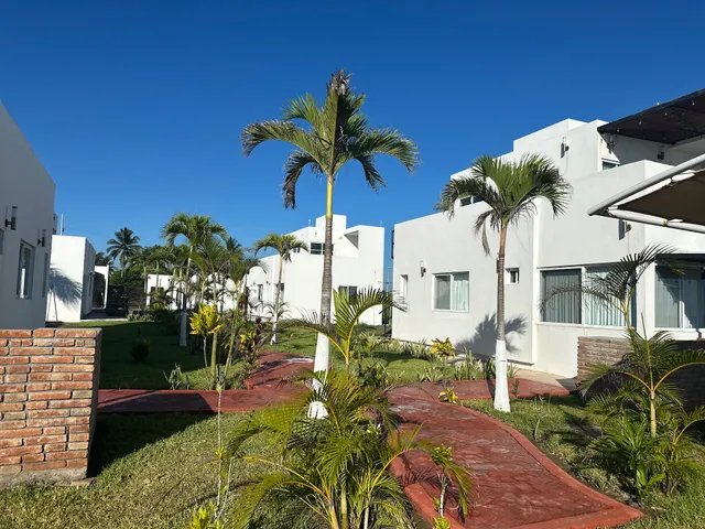 Villa Paraiso Bungalows