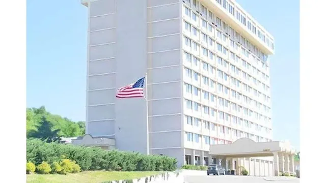 Ramada by Wyndham North Bergen