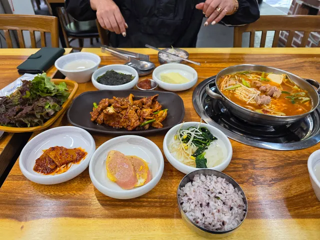 성서한옥집김치찜