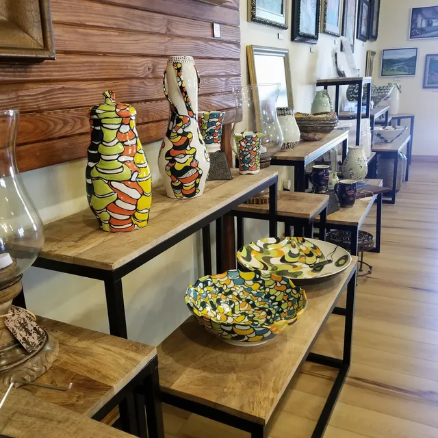 Dogwood Corner Boutique Gallery