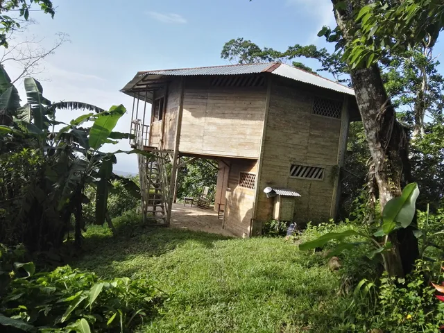 Tierra Madre Eco Lodge