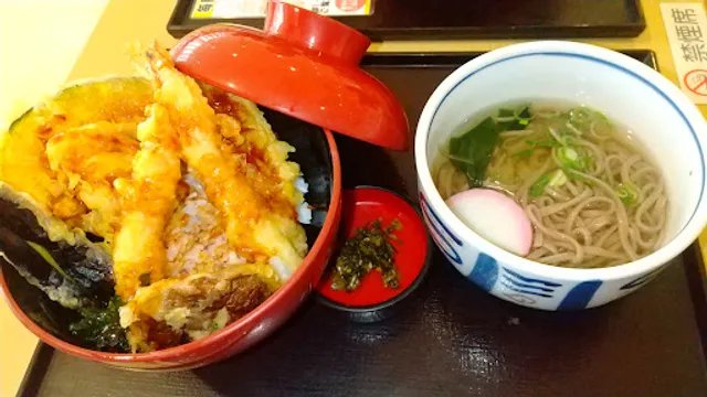 シエスタ丼匠 佐賀大和店