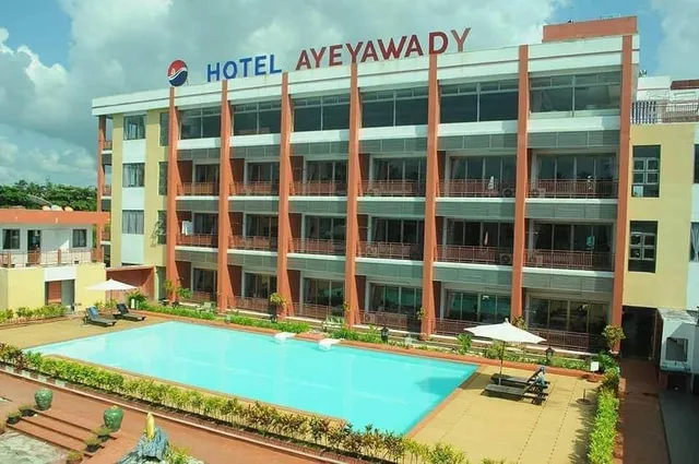 ဟိုတယ် ဧရာဝတီ