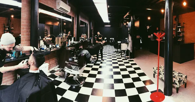 Barbershop Black Bird