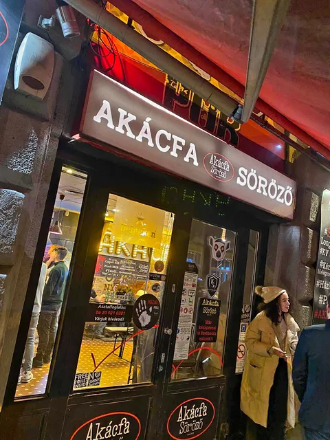 Akácfa Beer Bar