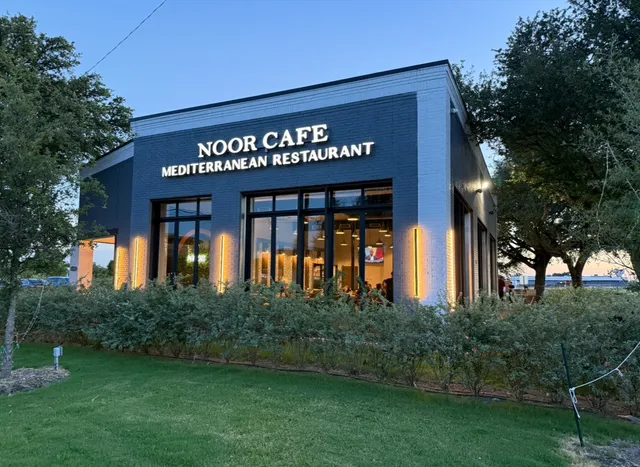 NOOR CAFE