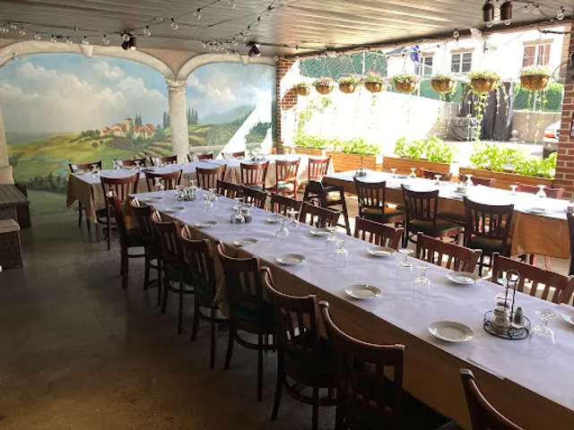 Umberto's of Glen Cove