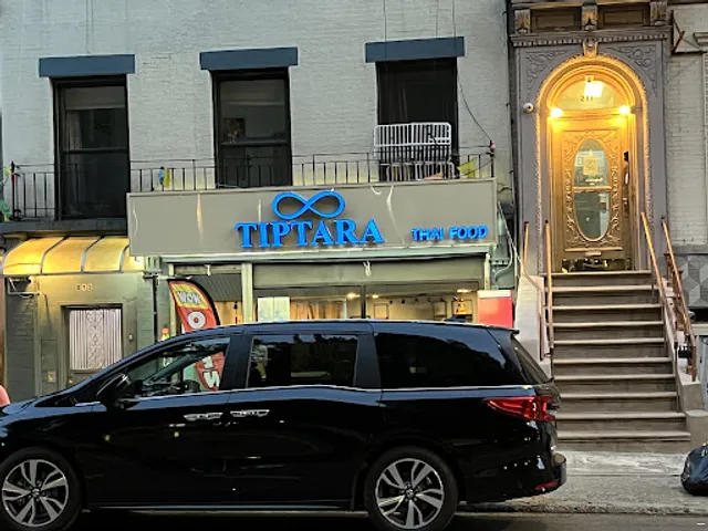 Tiptara : Thai Food
