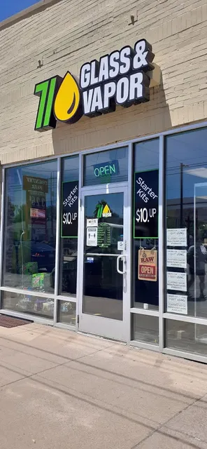 710 Glass & Vapor - Wesleyville