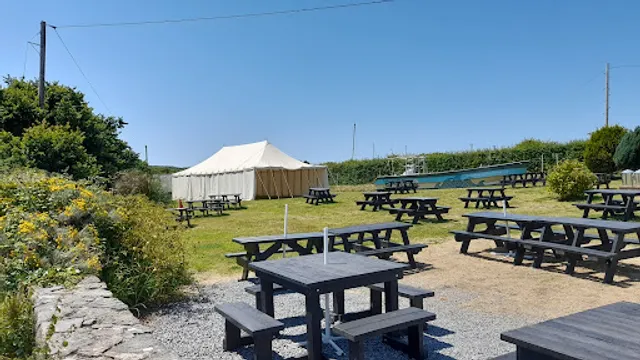 The Old Point House - Temp Closed for Winter