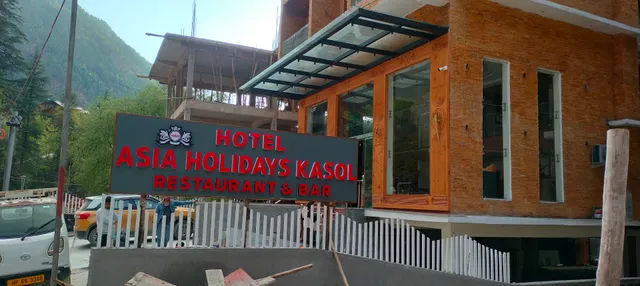 Asia Holiday Kasol Himalayas & River View Resort