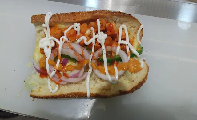 Subway Apollo Sage Hospital