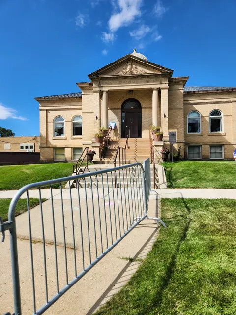 James Memorial Art Center