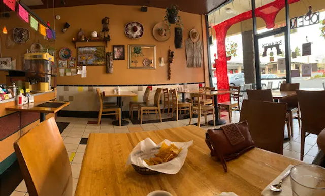 Los Arcos | Mexican Restaurant