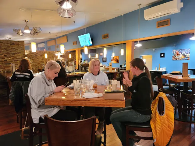 Kinley's Restaurant & Bar