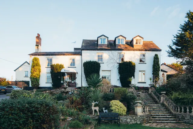 Mount Pleasant Hotel