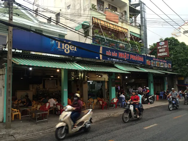 Nhật Phương Seafood Restaurant