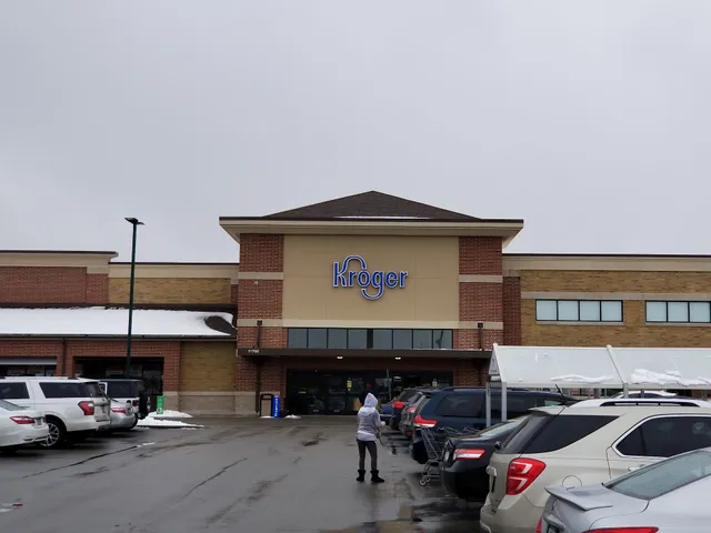 Towne Center of Geist