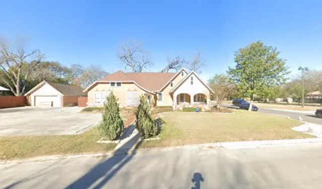 Glam House Aesthetics